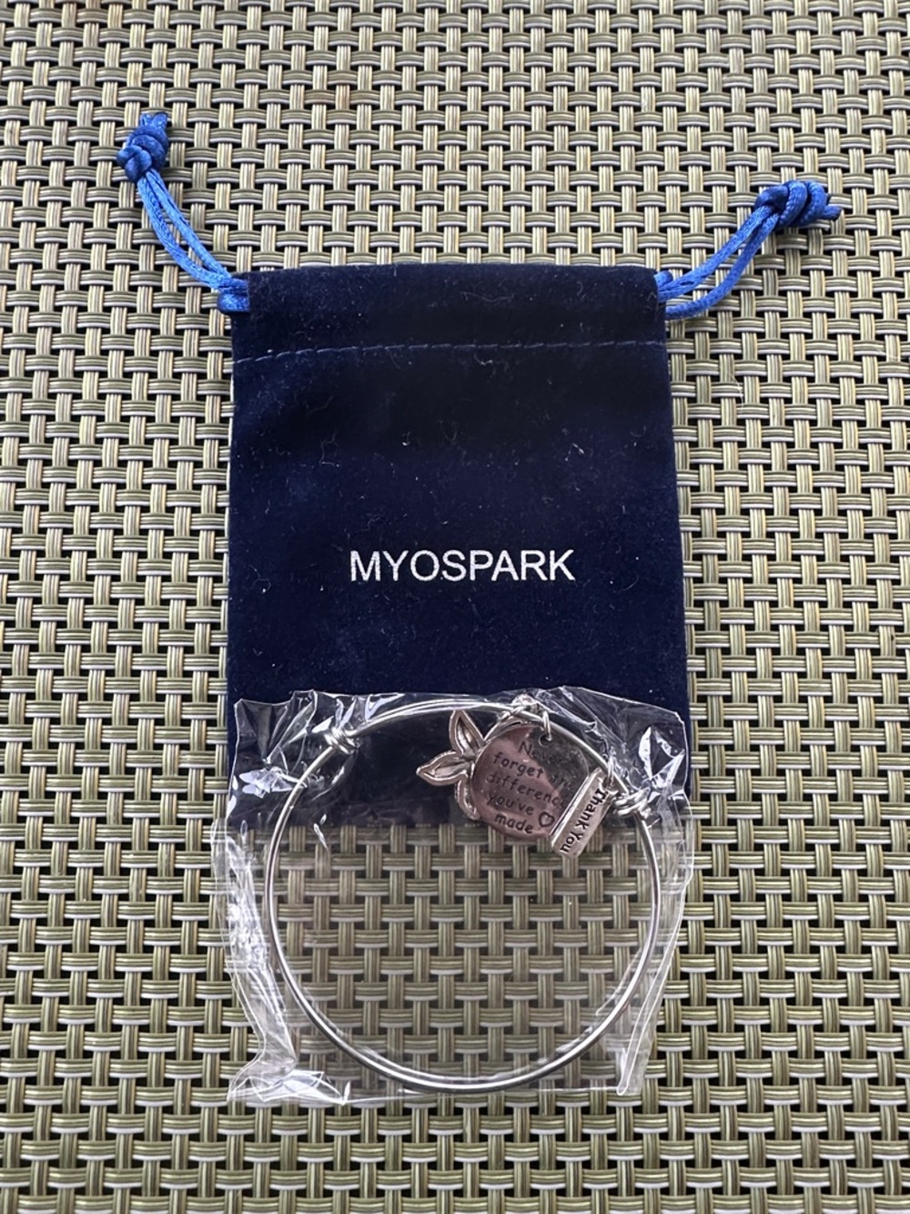 🆕 Myospark Silver Charm Bangle Bracelet - Inspirational Pendant